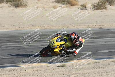 media/Nov-02-2025-CVMA (Sun) [[337aff29ab]]/Race 16-Formula Twins-Formula 40 UL(Holeshot)/